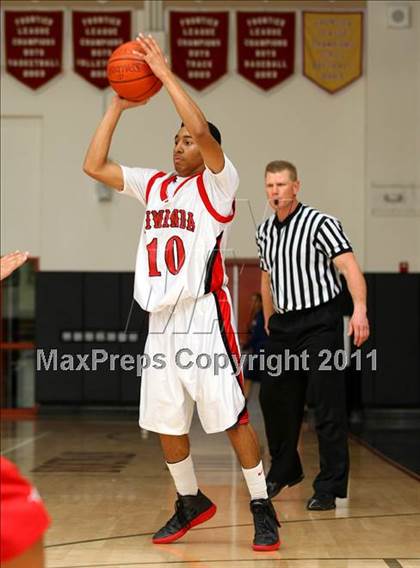 Thumbnail 1 in Etiwanda vs. Rancho Verde (Oaks Christian Tournament) photogallery.