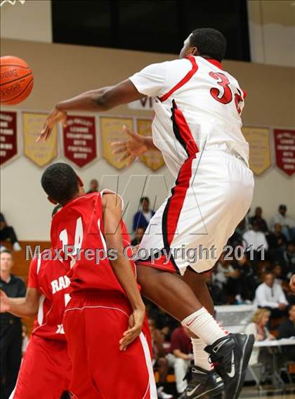 Thumbnail 3 in Etiwanda vs. Rancho Verde (Oaks Christian Tournament) photogallery.