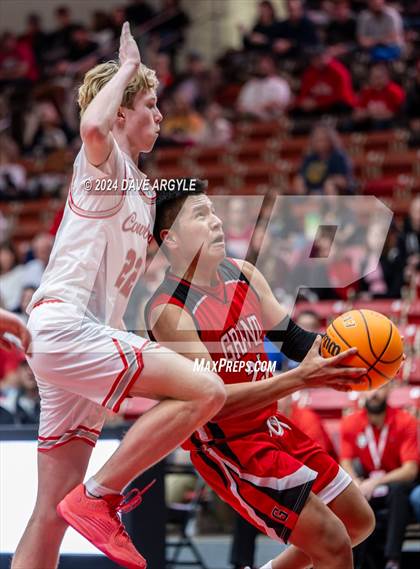 Thumbnail 1 in Grand County vs. Kanab (UHSAA 2A Quarterfinal) photogallery.