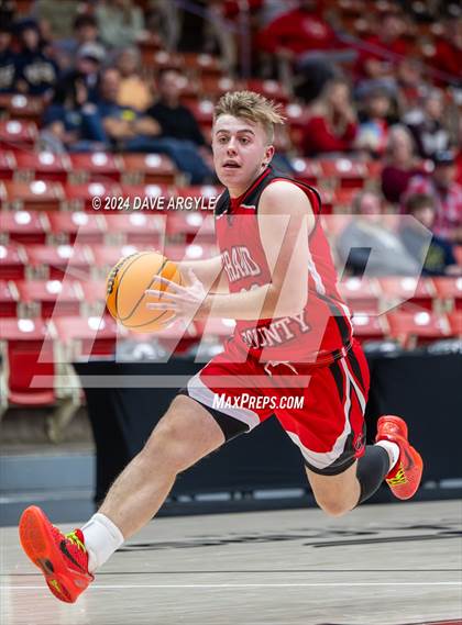 Thumbnail 1 in Grand County vs. Kanab (UHSAA 2A Quarterfinal) photogallery.