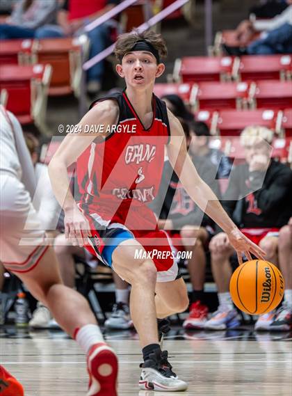 Thumbnail 1 in Grand County vs. Kanab (UHSAA 2A Quarterfinal) photogallery.