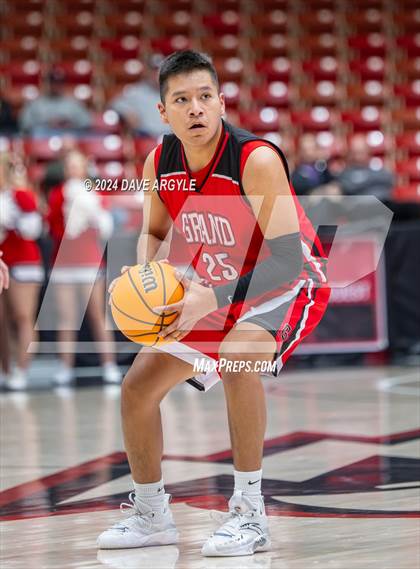 Thumbnail 2 in Grand County vs. Kanab (UHSAA 2A Quarterfinal) photogallery.