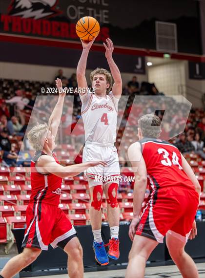 Thumbnail 3 in Grand County vs. Kanab (UHSAA 2A Quarterfinal) photogallery.