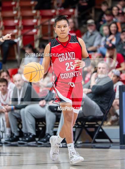 Thumbnail 3 in Grand County vs. Kanab (UHSAA 2A Quarterfinal) photogallery.