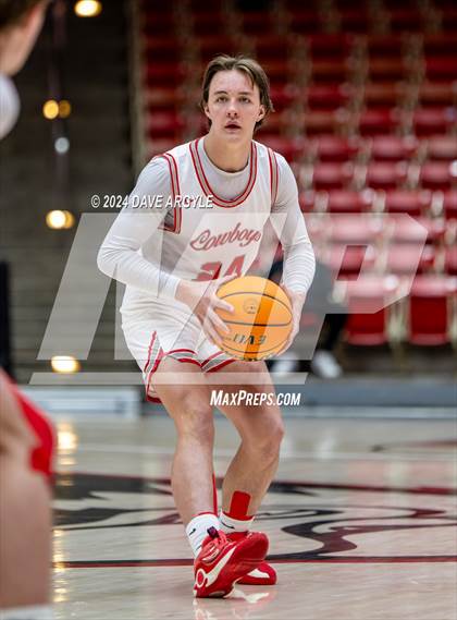 Thumbnail 2 in Grand County vs. Kanab (UHSAA 2A Quarterfinal) photogallery.