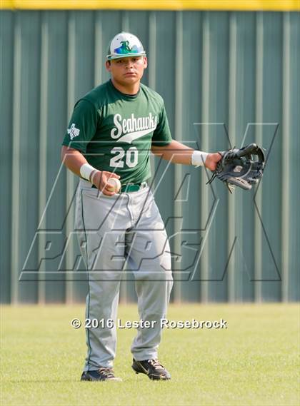 Thumbnail 2 in Center Point vs Kaufer (UIL 2A Area Playoffs) photogallery.