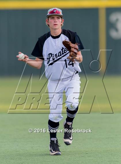 Thumbnail 3 in Center Point vs Kaufer (UIL 2A Area Playoffs) photogallery.