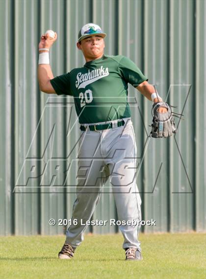 Thumbnail 3 in Center Point vs Kaufer (UIL 2A Area Playoffs) photogallery.