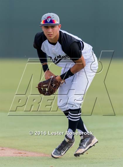Thumbnail 2 in Center Point vs Kaufer (UIL 2A Area Playoffs) photogallery.