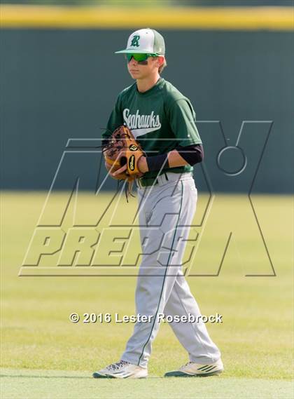 Thumbnail 2 in Center Point vs Kaufer (UIL 2A Area Playoffs) photogallery.