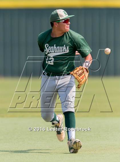 Thumbnail 3 in Center Point vs Kaufer (UIL 2A Area Playoffs) photogallery.