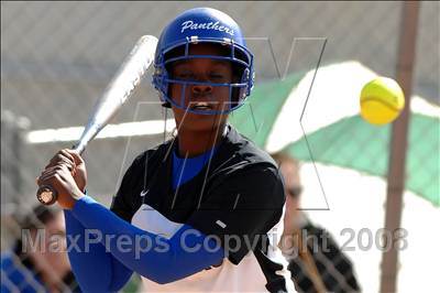 Thumbnail 3 in Charter Oak @ Diamond Ranch photogallery.