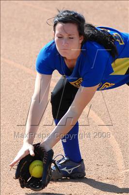 Thumbnail 3 in Charter Oak @ Diamond Ranch photogallery.
