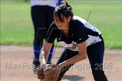 Thumbnail 2 in Charter Oak @ Diamond Ranch photogallery.