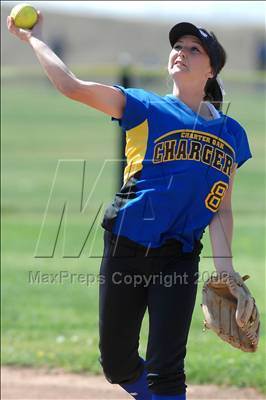 Thumbnail 3 in Charter Oak @ Diamond Ranch photogallery.