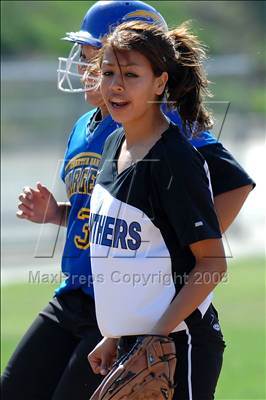 Thumbnail 2 in Charter Oak @ Diamond Ranch photogallery.
