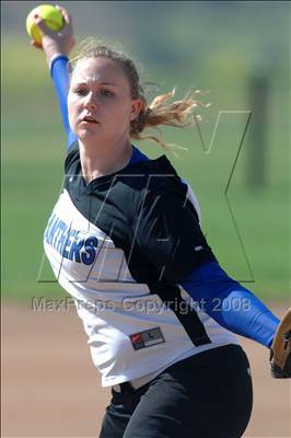 Thumbnail 2 in Charter Oak @ Diamond Ranch photogallery.