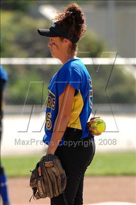 Thumbnail 3 in Charter Oak @ Diamond Ranch photogallery.