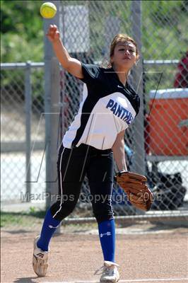 Thumbnail 3 in Charter Oak @ Diamond Ranch photogallery.