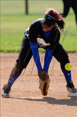 Thumbnail 2 in Charter Oak @ Diamond Ranch photogallery.