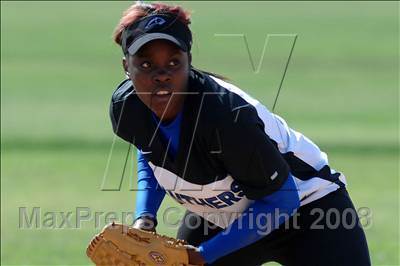 Thumbnail 2 in Charter Oak @ Diamond Ranch photogallery.