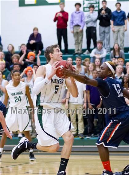 Thumbnail 1 in Briar Woods @ Loudoun Valley photogallery.