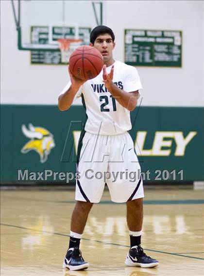 Thumbnail 3 in Briar Woods @ Loudoun Valley photogallery.
