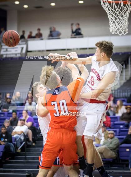 Thumbnail 3 in Brentwood Academy vs. Summit photogallery.
