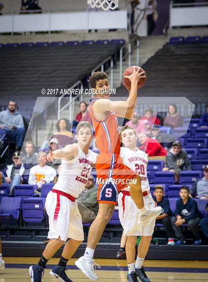 Thumbnail 2 in Brentwood Academy vs. Summit photogallery.