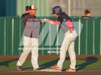 Thumbnail 2 in Allen vs. Harker Heights (UIL 6A Region 1 Area Playoff) photogallery.