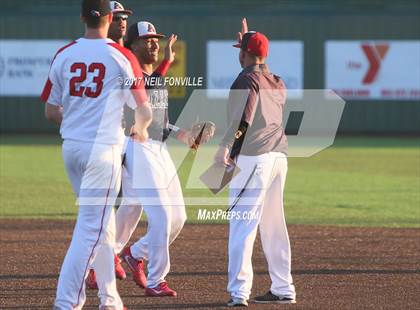 Thumbnail 1 in Allen vs. Harker Heights (UIL 6A Region 1 Area Playoff) photogallery.