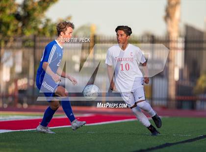 Thumbnail 2 in La Habra @ Fullerton photogallery.