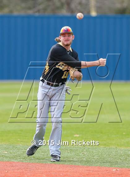 Thumbnail 2 in Weatherford vs Fossil Ridge (Arlington Heights Tournament) photogallery.
