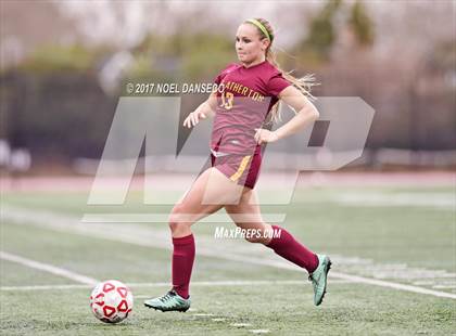 Thumbnail 3 in Burlingame Vs. Menlo-Atherton photogallery.