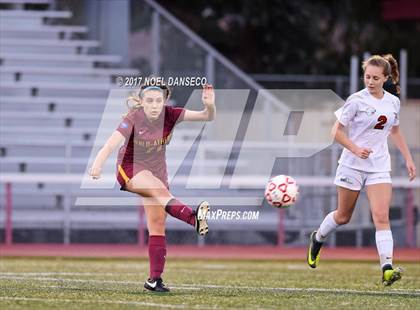Thumbnail 3 in Burlingame Vs. Menlo-Atherton photogallery.