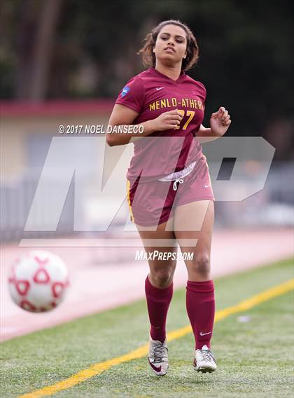 Thumbnail 3 in Burlingame Vs. Menlo-Atherton photogallery.