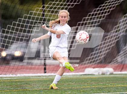 Thumbnail 2 in Burlingame Vs. Menlo-Atherton photogallery.