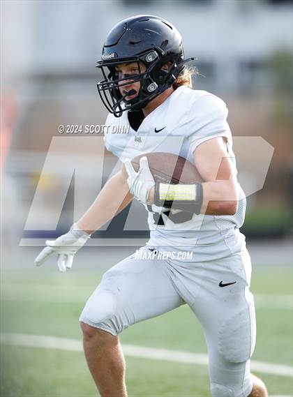 Thumbnail 1 in Archbishop Mitty @ Bellarmine College Prep photogallery.