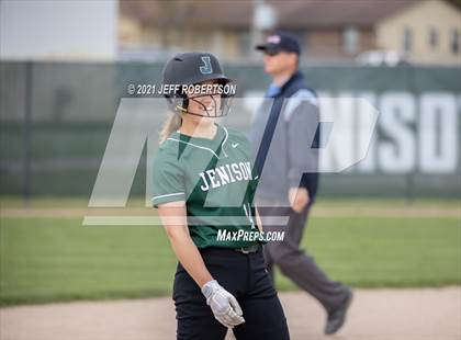 Thumbnail 1 in Northview @ Jenison photogallery.