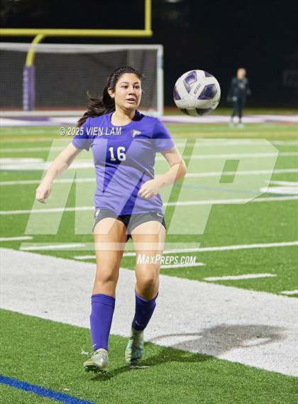 Thumbnail 1 in Bishop O'Dowd @ College Park photogallery.