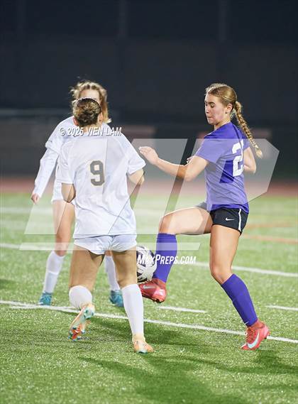 Thumbnail 3 in Bishop O'Dowd @ College Park photogallery.