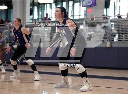 Thumbnail 1 in Port Neches-Groves vs. Franklin (Legends Invitational) photogallery.