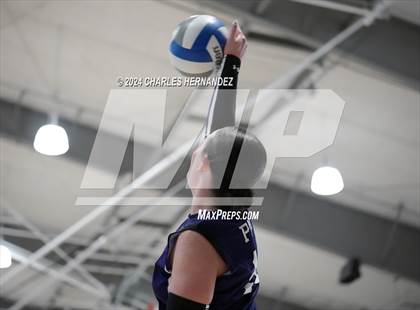 Thumbnail 1 in Port Neches-Groves vs. Franklin (Legends Invitational) photogallery.