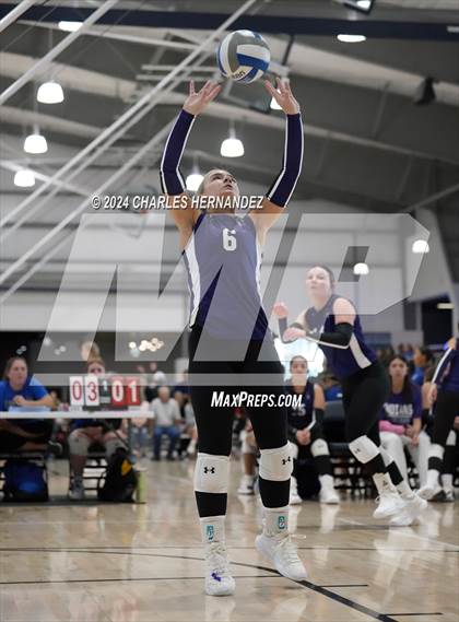 Thumbnail 3 in Port Neches-Groves vs. Franklin (Legends Invitational) photogallery.