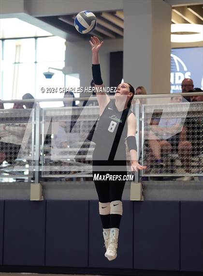 Thumbnail 2 in Port Neches-Groves vs. Franklin (Legends Invitational) photogallery.