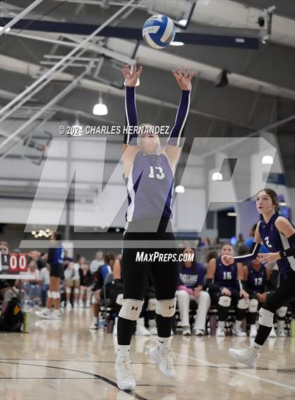 Thumbnail 3 in Port Neches-Groves vs. Franklin (Legends Invitational) photogallery.