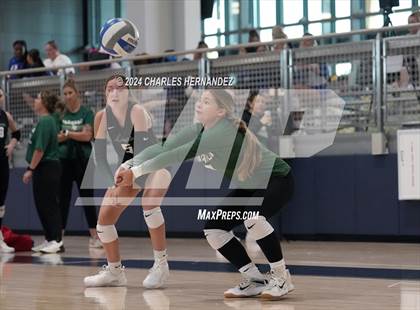 Thumbnail 1 in Port Neches-Groves vs. Franklin (Legends Invitational) photogallery.
