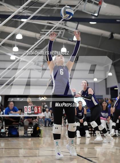 Thumbnail 1 in Port Neches-Groves vs. Franklin (Legends Invitational) photogallery.