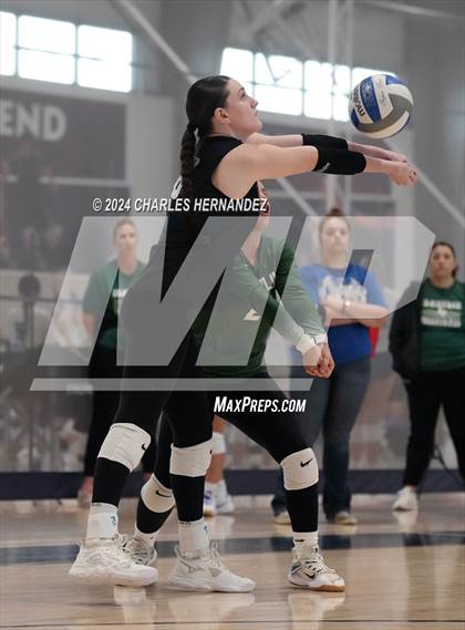 Thumbnail 2 in Port Neches-Groves vs. Franklin (Legends Invitational) photogallery.