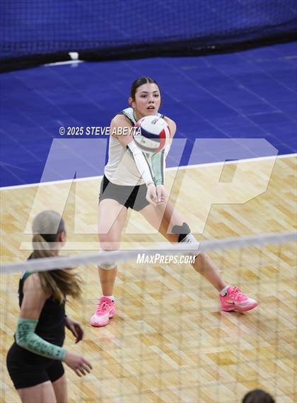 Thumbnail 1 in Dolores vs. Sanford (CHSAA 2A First Round Elimination Bracket) photogallery.